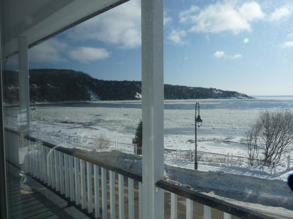 Auberge La Merveilleuse Tadoussac Buitenkant foto