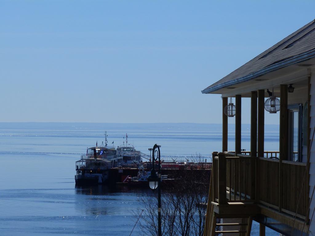 Auberge La Merveilleuse Tadoussac Buitenkant foto